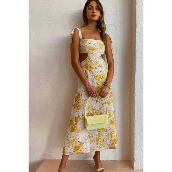 Sofia the Label Mimi Cutout Dress in Floral - Picture 2 of 5